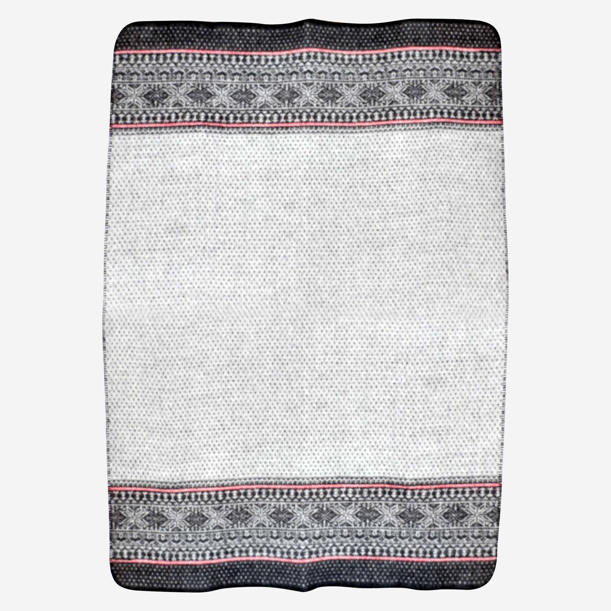 Þyrnirós Scandinavian design wool blanket 